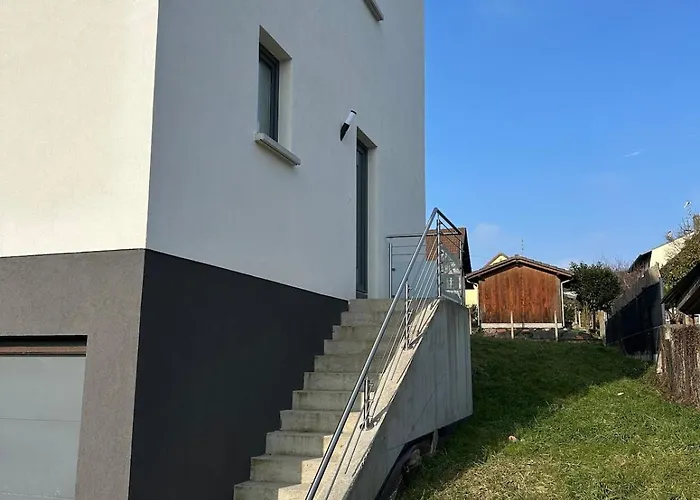 Le Coin De Nature Paisible * Wentzwiller